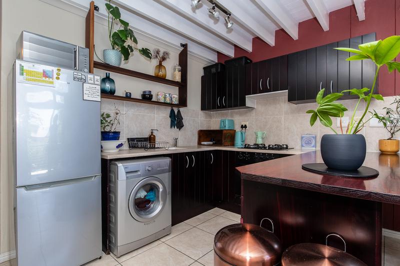 To Let 1 Bedroom Property for Rent in Plumstead Western Cape